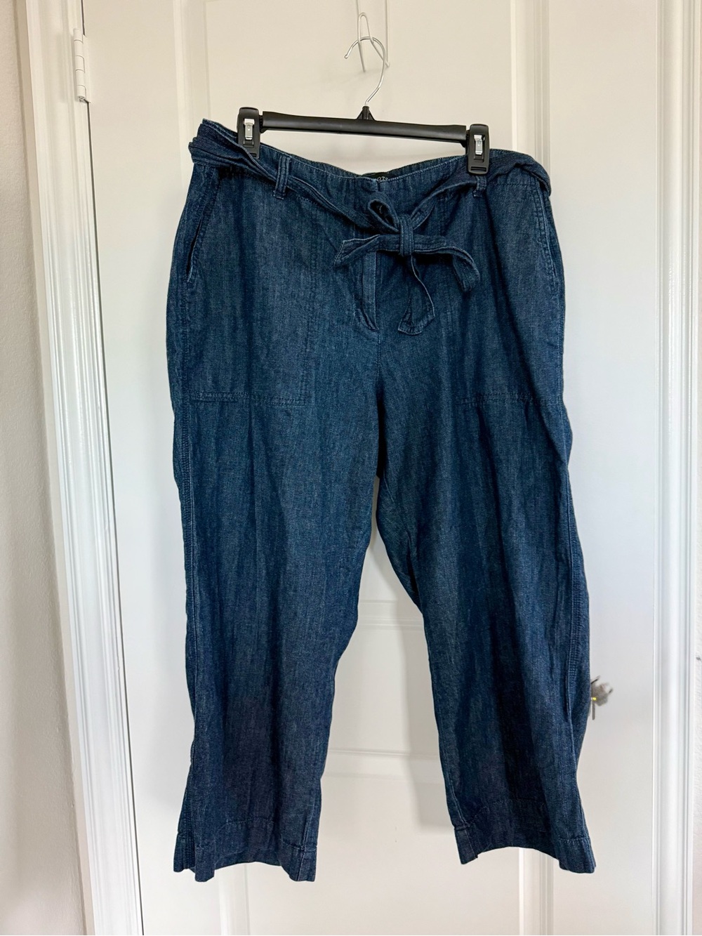 Talbots Dark Indigo Denim Cropped pants